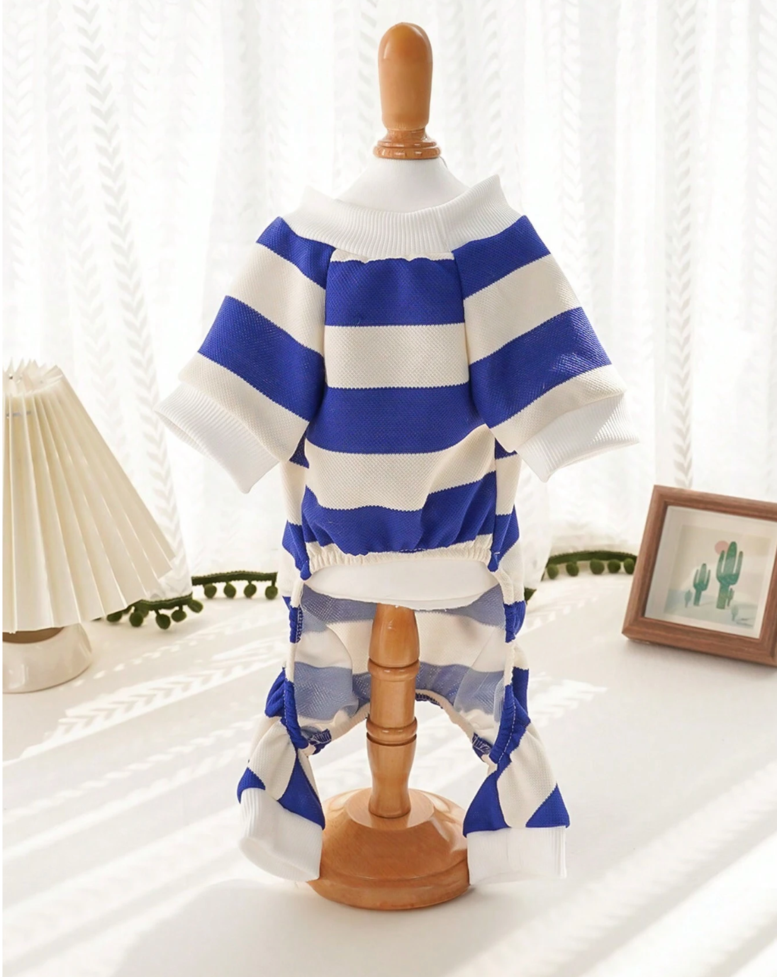 Playera a rayas, traje completo Playera a rayas, traje completo