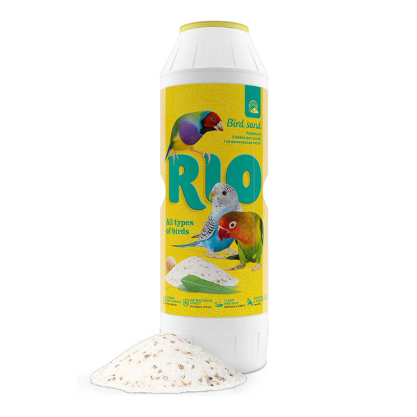 Envase de Arena Rio para aves, arena blanca con cáscara de ostra y eucalipto, antiparásito y anti olor.