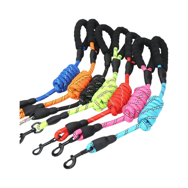 Siete correas de piola en diferentes colores, mostrando variedad y detalles del tejido de nylon.