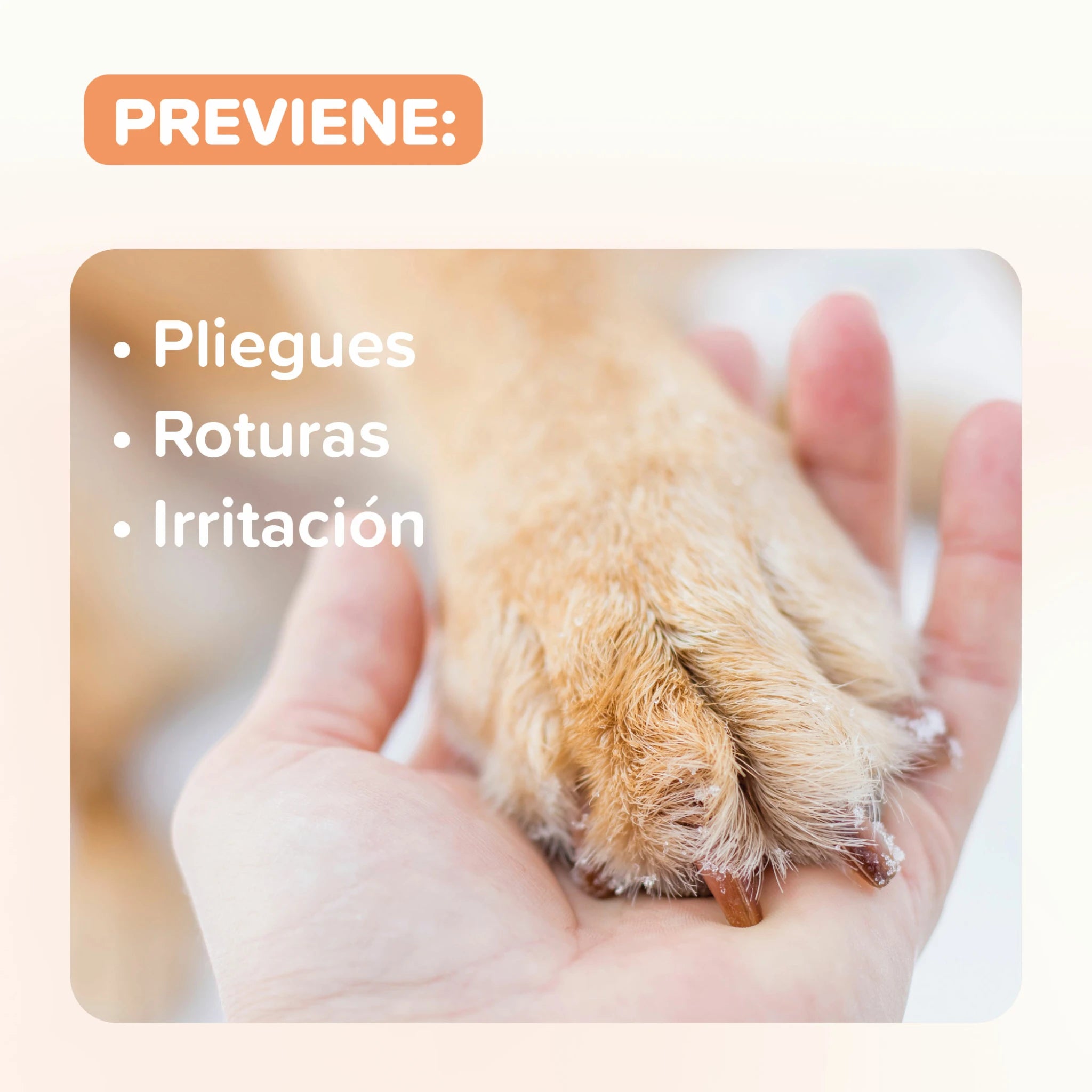 Pata de perro con nieve y texto que indica que el bálsamo previene roturas, pliegues e irritación