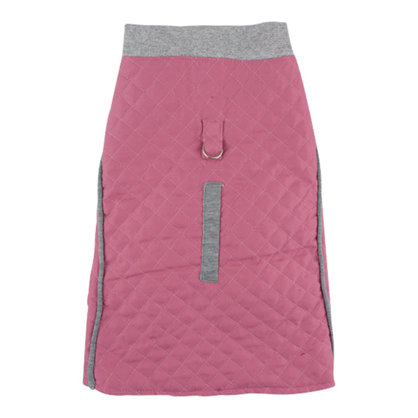 Vista trasera del chaleco para perro Tammy color rosa destacando la argolla metálica integrada para sujetar la correa sin quitar la prenda.