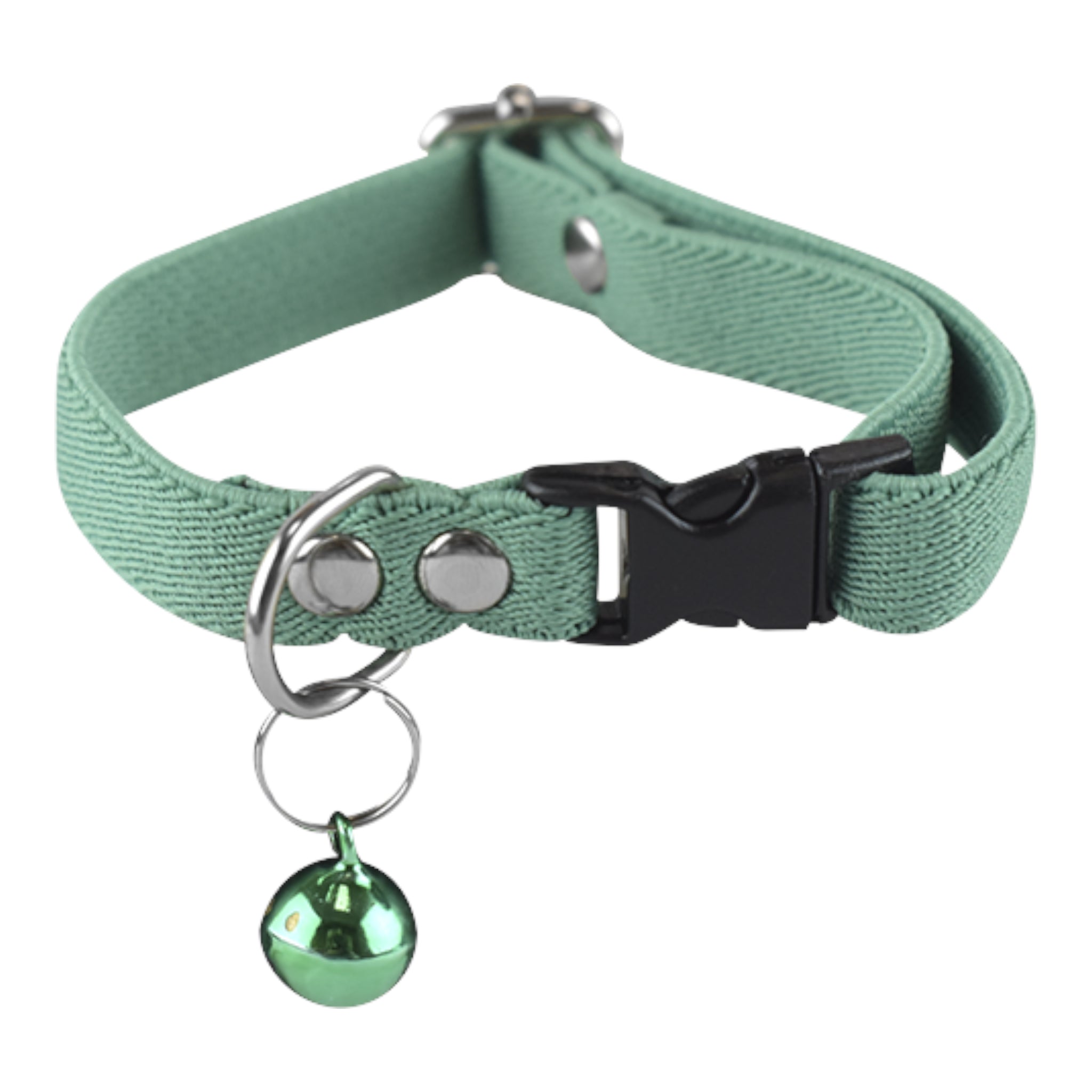 Collar elástico para gato en color verde menta con cascabel plateado, diseñado para estirarse y evitar que el gato se atore durante sus paseos.