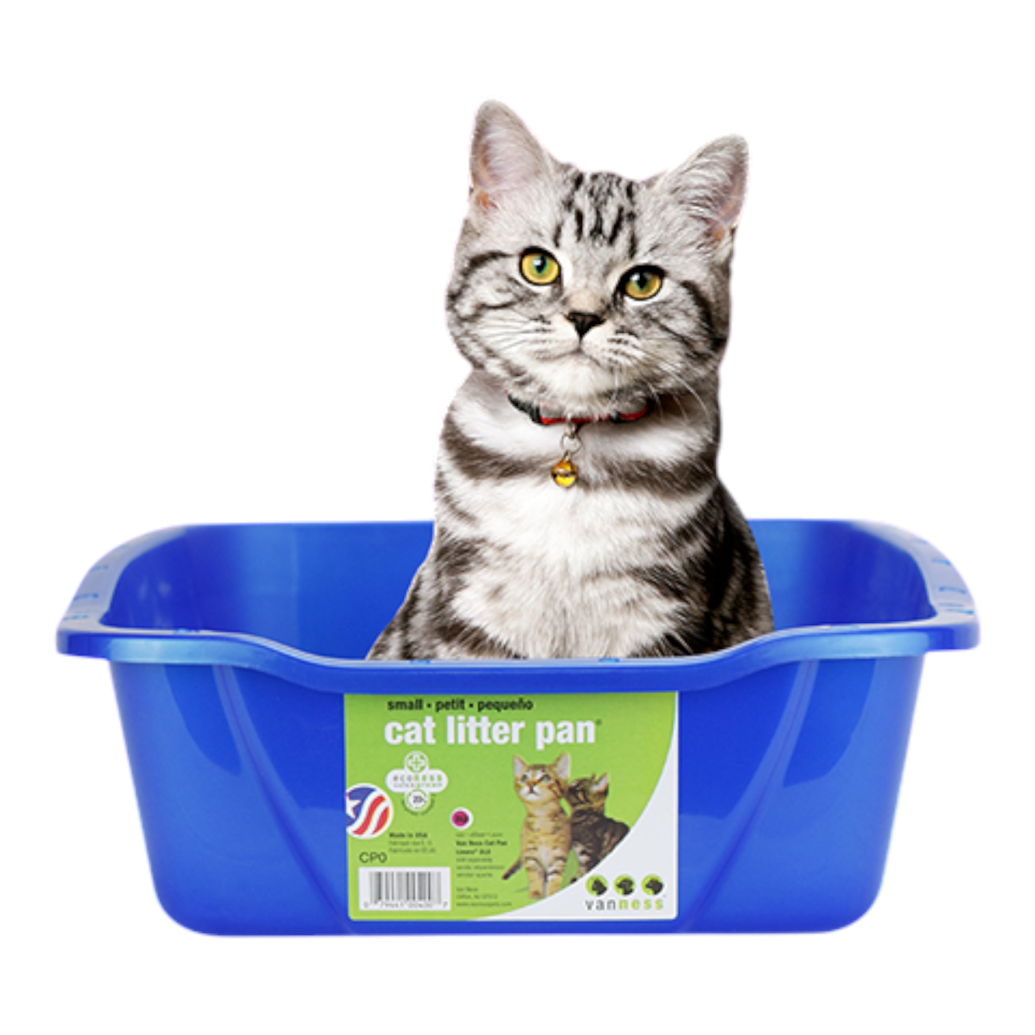Gato  usando  su arenero Van Ness azul, fabricado con plástico resistente a manchas y malos olores.