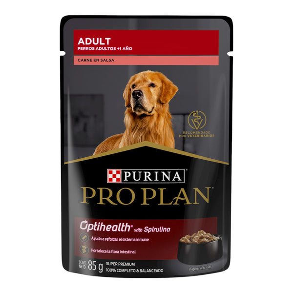 Sobre de 85 g de alimento húmedo Pro Plan sabor carne en salsa para perros adultos, con Optihealth y espirulina para defensas fuertes, digestión sana y pelaje brillante.
